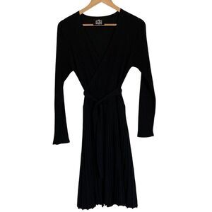 Luxe Long Sleeve Pleated Skirt‎ Dress Womens Large Black Sweater Surplice Knit